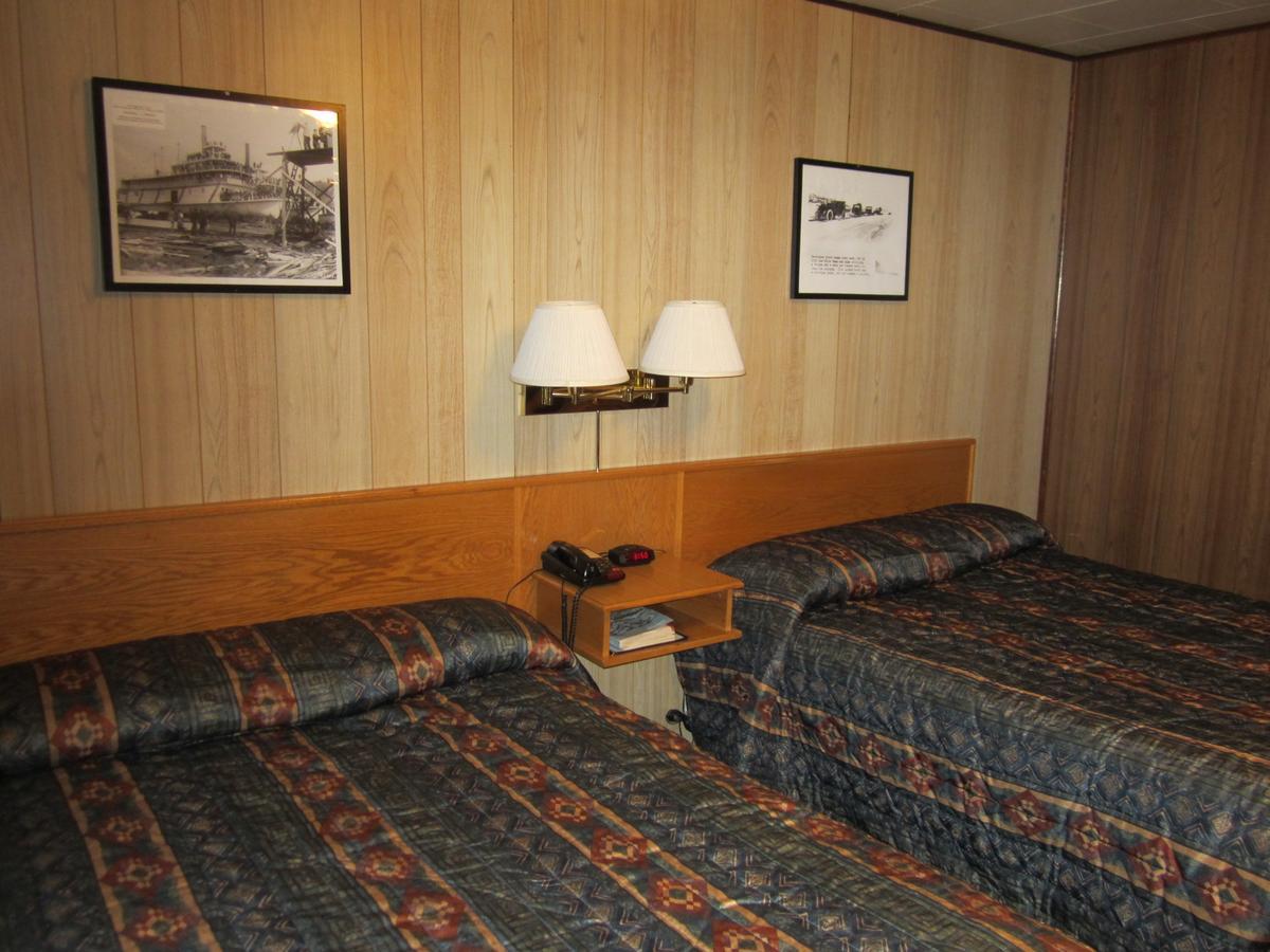 Airport Chalet Whitehorse Extérieur photo