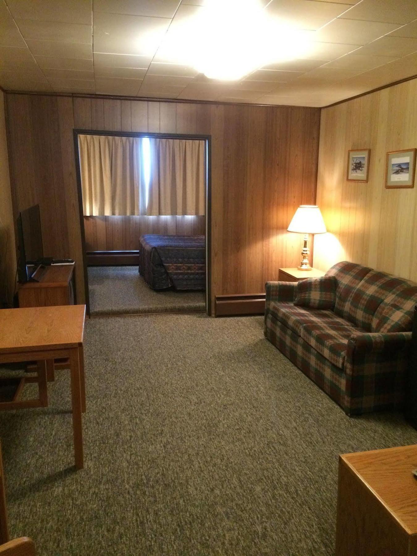 Airport Chalet Whitehorse Extérieur photo